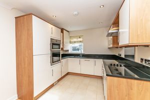 Kitchen- click for photo gallery